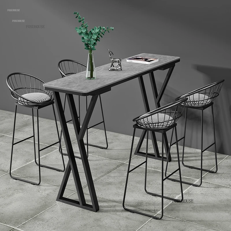 # طاولات بار فاخرة من الأردواز - مراجعة Commercial Kitchen And Bar وسعره
